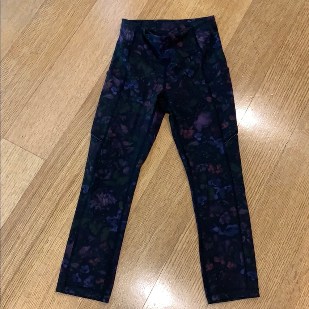 👖Lululemon Capri leggings👖